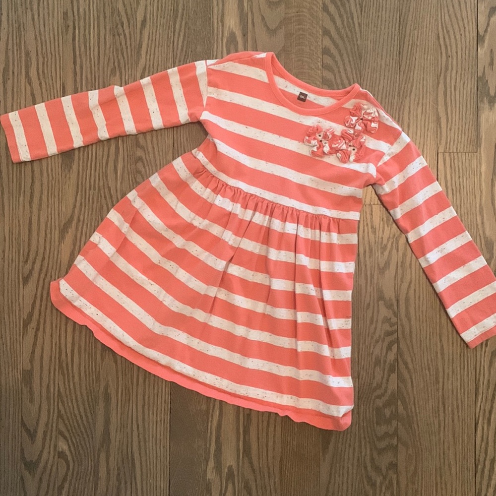 Tea Dress Peach White Stripes Long Sleeves Crew Neck Size 5 Girls